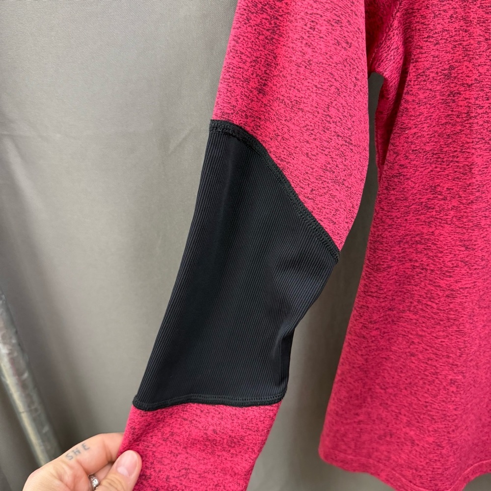 SofiBella Women's Size X-S Long Sleeve Wctive Wear Top in Pink and Black - Picture 3 of 6